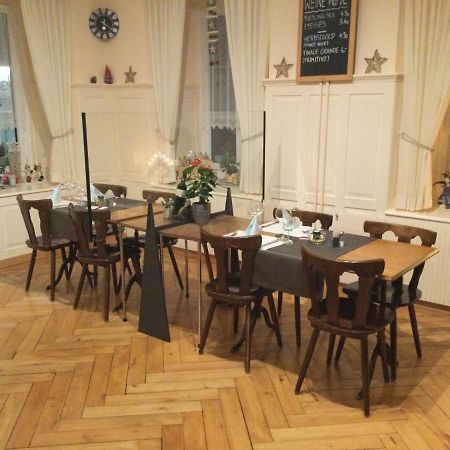 Hotel Restaurant Raben Linthal 외부 사진