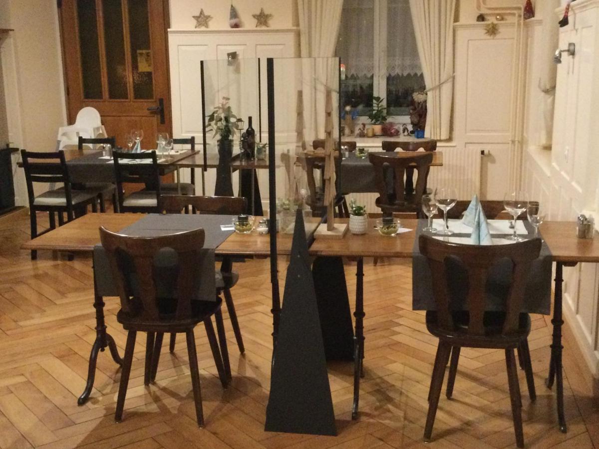 Hotel Restaurant Raben Linthal 외부 사진