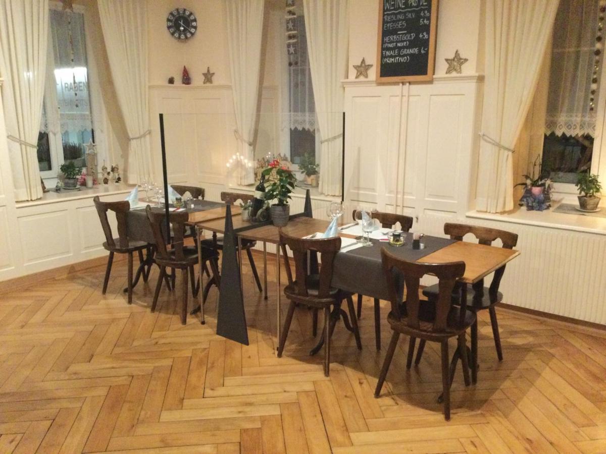 Hotel Restaurant Raben Linthal 외부 사진